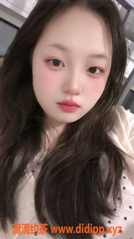 南京楼凤-南站好运酱，170CM身高，400P优惠！