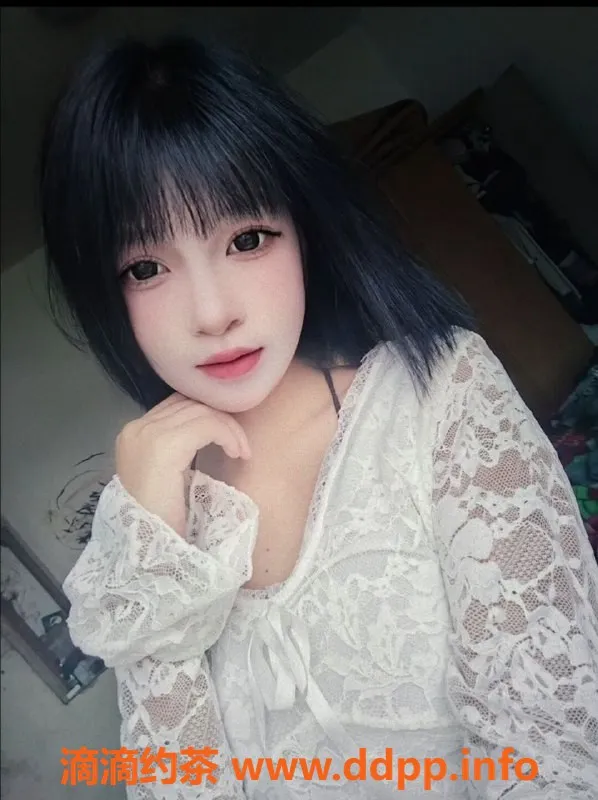 成都楼凤资源信息,新都区瑞瑞，胸围8.0，服务评价6.2，课时费5元