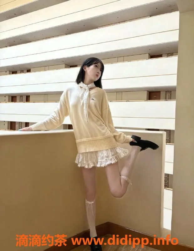 嘉兴楼凤-湖州薯条🍟，165cm，93斤小嫩妹供您享受