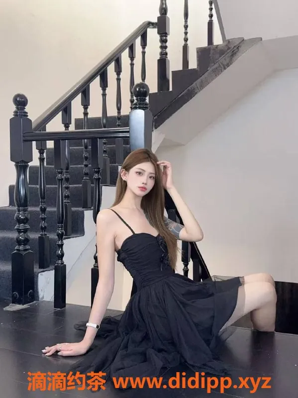 成都楼凤-锦江区沁瑶，颜值高挑嫩妹等你来撩