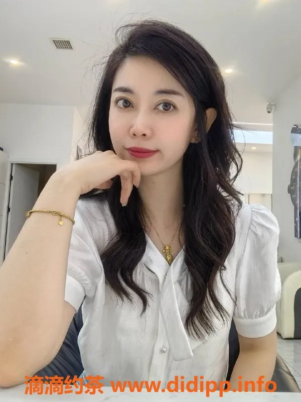 北京楼凤-丰台区恒悦城蒲公英，邻家女孩等你来补课