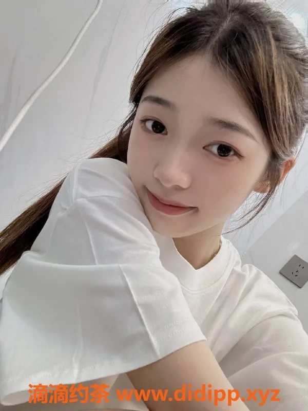 深圳楼凤-龙华小梦，1300P课程，真实体验推荐