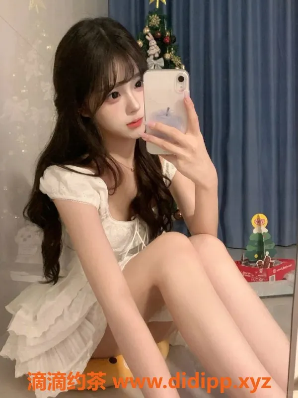 广州楼凤-番禺20岁文艺学妹婉汐，身高165，茶水费600起