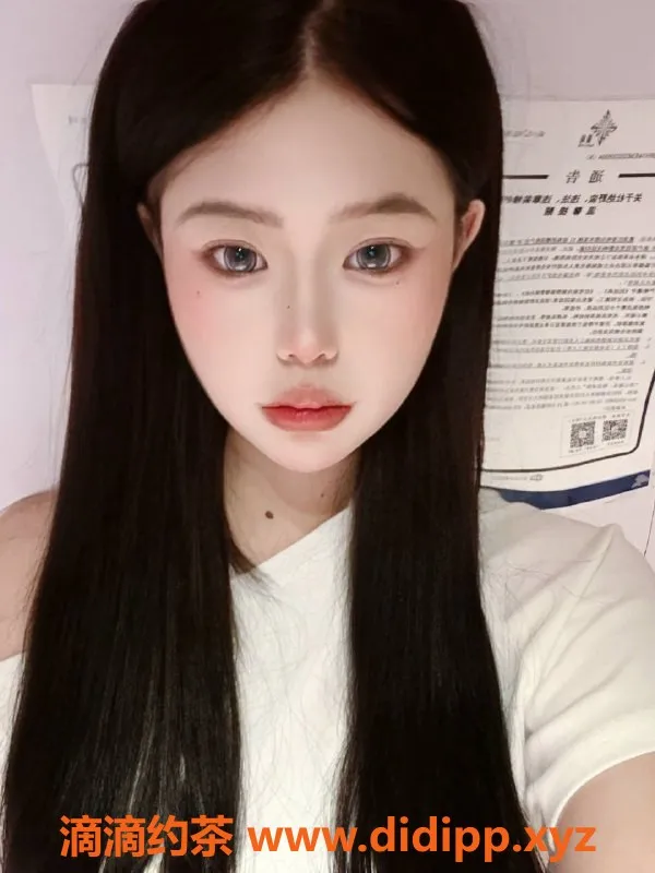 重庆楼凤资源信息,南岸区菲菲，个人老师兼职，水费7p