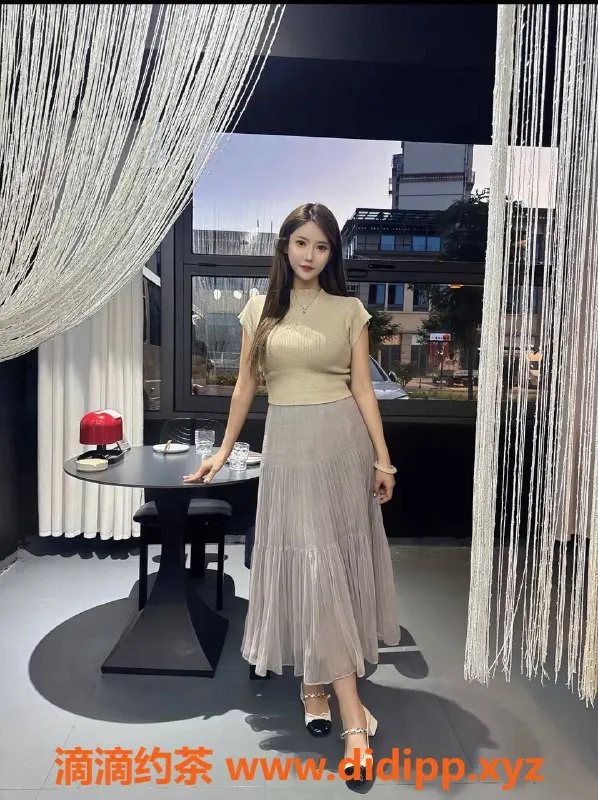 潍坊楼凤资源信息,小娄 165身高、92体重全套服务，超值体验！