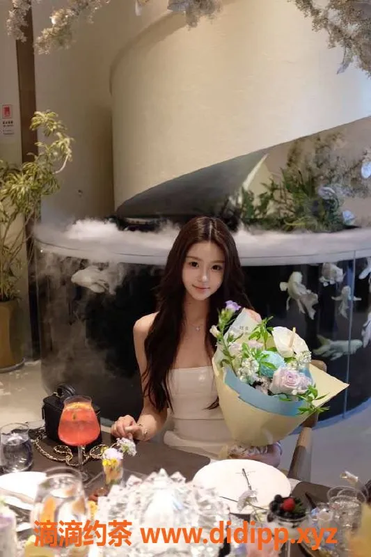 乌鲁木齐楼凤资源信息,乌鲁木齐172厘米可甜可盐之选，69吻蜜桃臀