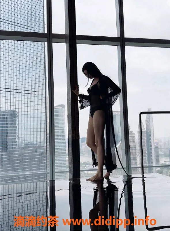 乌鲁木齐楼凤-175cm火辣模特，50斤健身教练服务