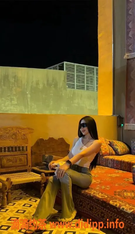 乌鲁木齐楼凤-175高素质兼职瑜伽老师，04岁温柔女友