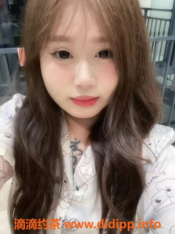 成都楼凤-成华区熊猫嫩妹，4P无限火力，服务超棒！