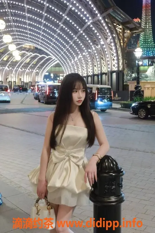 广州楼凤-白云地区梦梦，1000元每次服务，超值体验！