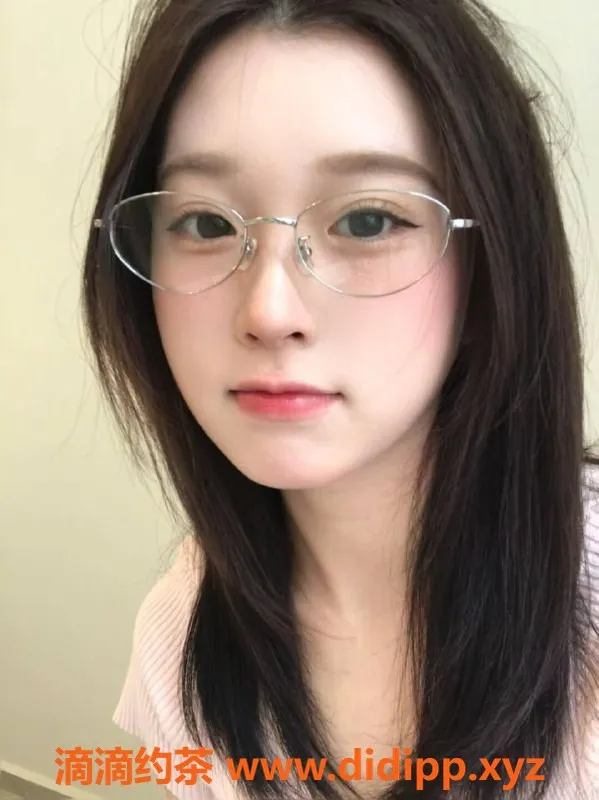 台州楼凤资源信息,台州雯雯 19岁168cm C+ 600元靠谱品茶