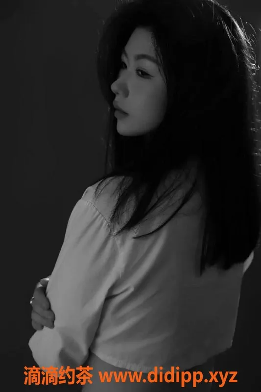 北京楼凤-北京木樨园夏小猪，170cm 100斤 24岁