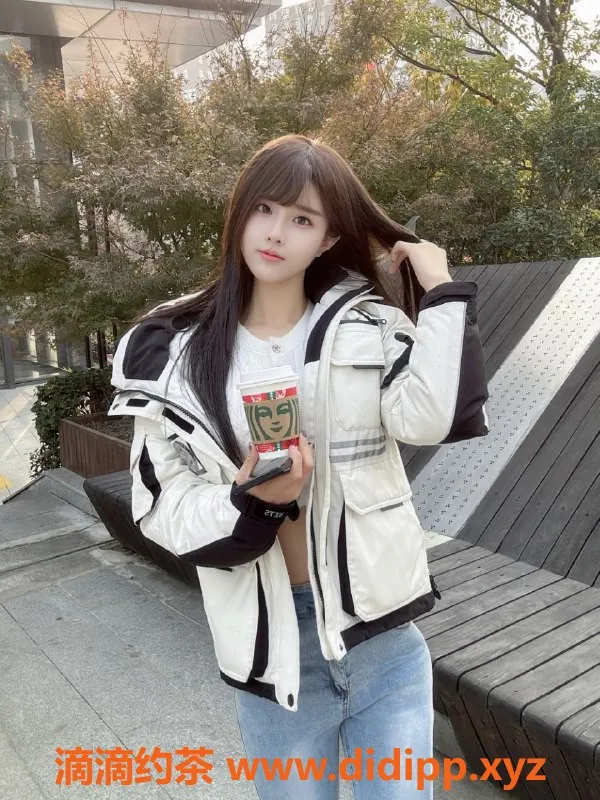 上海楼凤-徐汇刘小姐yoyo，172cm身材火辣，998起享受服务