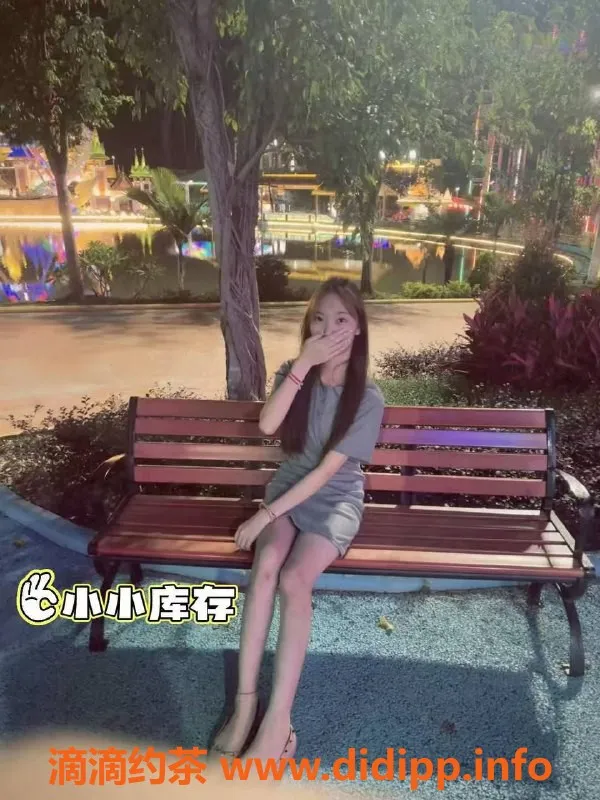 昆明楼凤-官渡区艺名宝宝，800元起，陪浴服务