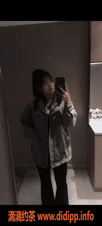 深圳楼凤-龙华婉婉：24岁160cm清纯少女，水多多