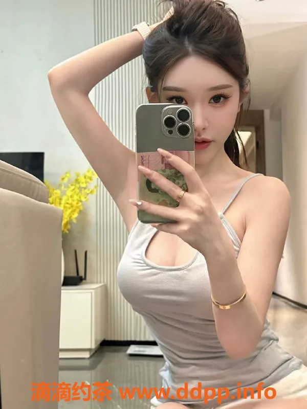 重庆上门服务资源信息,重庆空姐乐儿，170身高，26岁，C罩杯上门服务