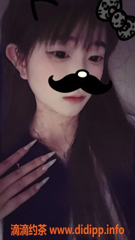 赣州楼凤资源信息,章贡04年嫩妹小诗 165cm 36C 热情陪伴