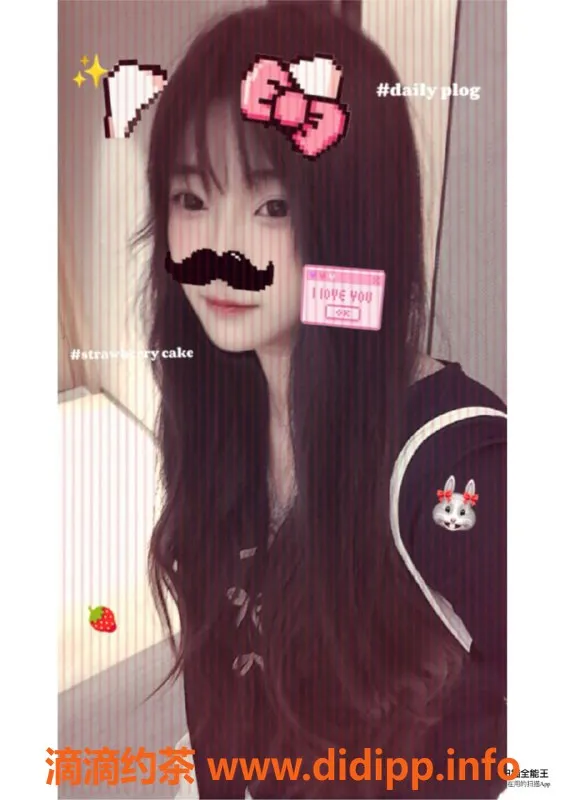 赣州楼凤-小诗：165cm，04岁，胸围36C，700元全套