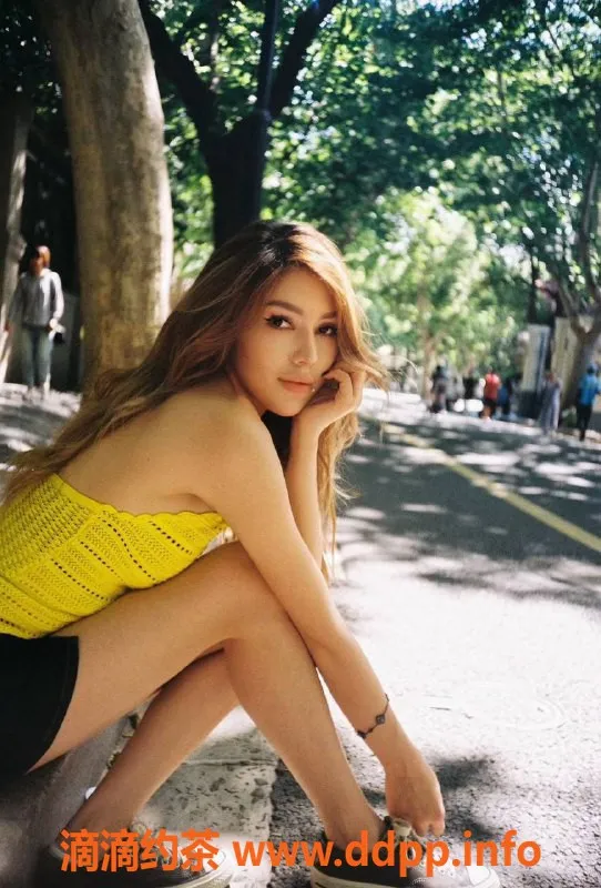 郑州楼凤-郑州星黛露，172高身材，26岁优质服务