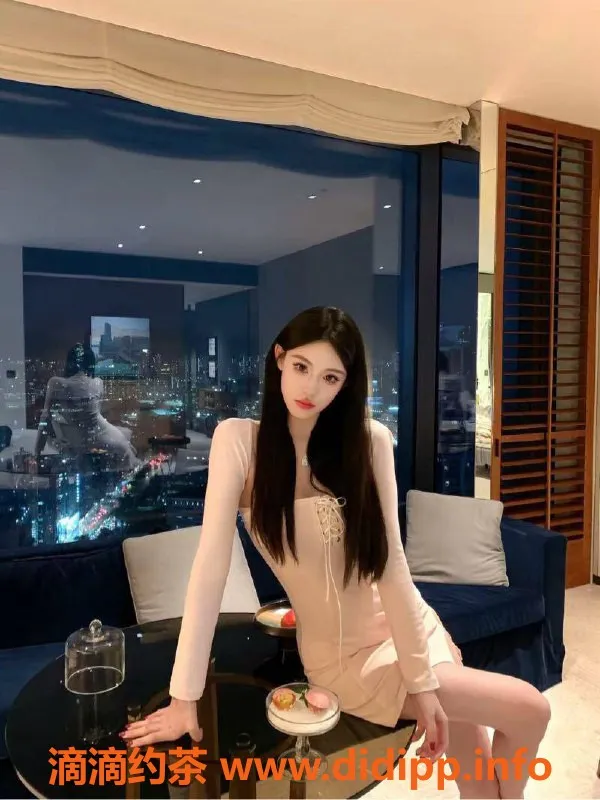 乌鲁木齐楼凤-乌鲁木齐张款款，175高挑C罩杯美女