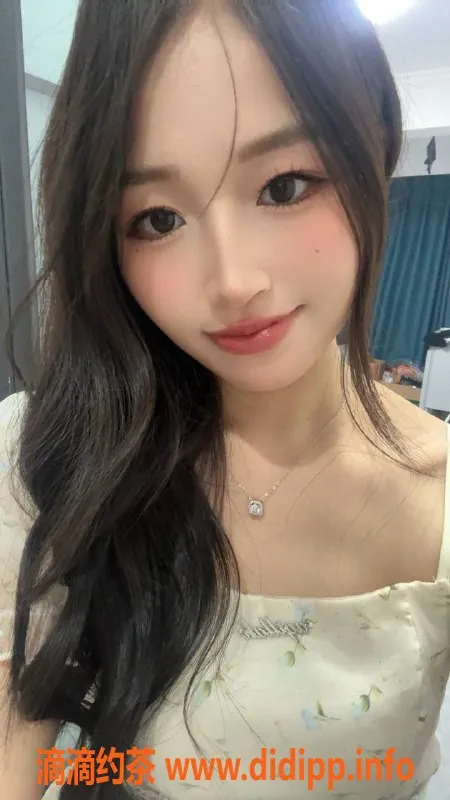 杭州楼凤-拱墅区贝贝，163高44轻，C胸火辣服务