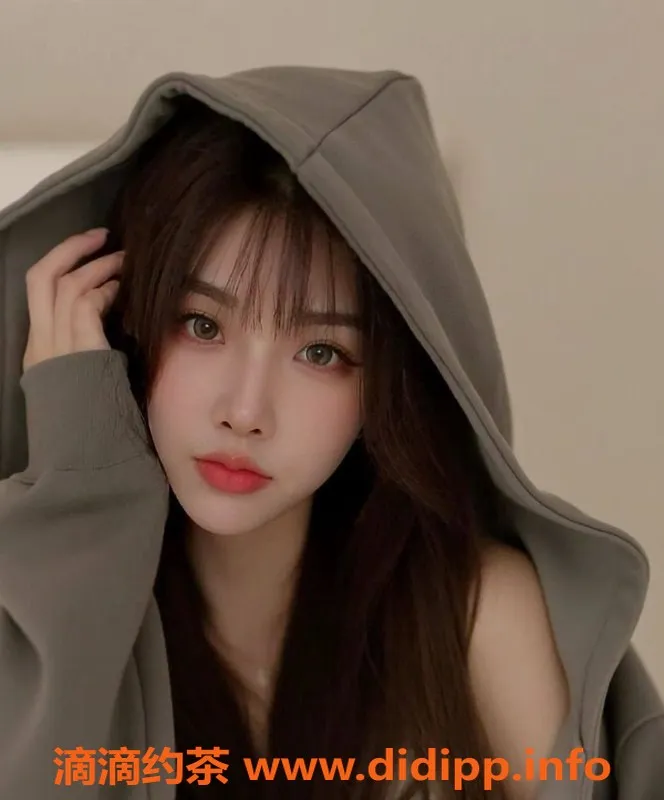 南京楼凤-秦淮区星柚，25岁，166cm，700p体验