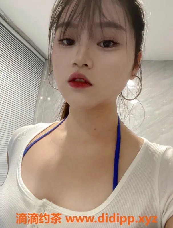 南京楼凤-建邺区兮兮，160cm B+罩杯，超值服务！