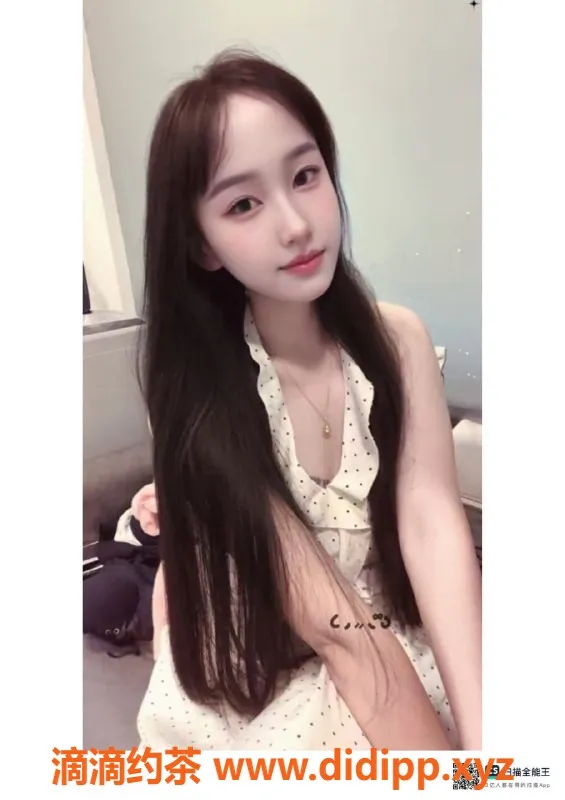 赣州楼凤资源信息,清纯美术老师，身材极品，服务一流