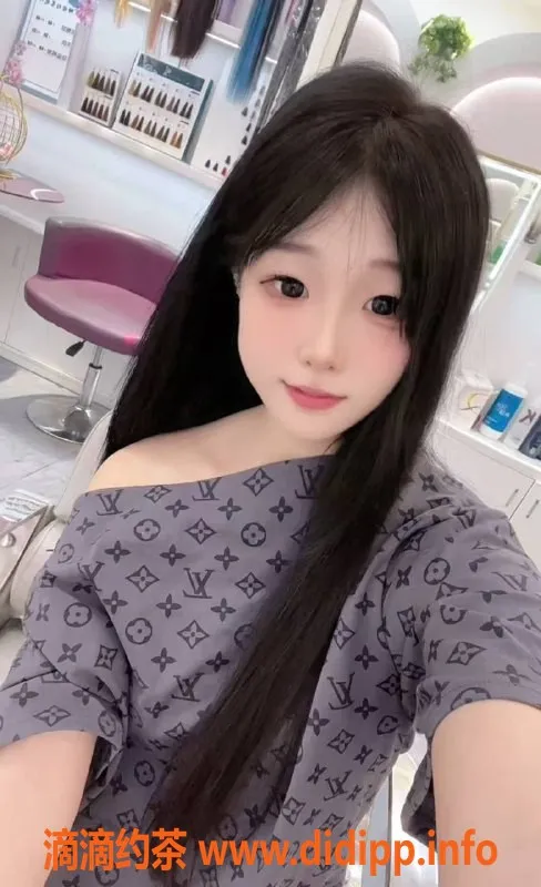 郑州楼凤-郑州管城区小小，169cm，超值服务体验