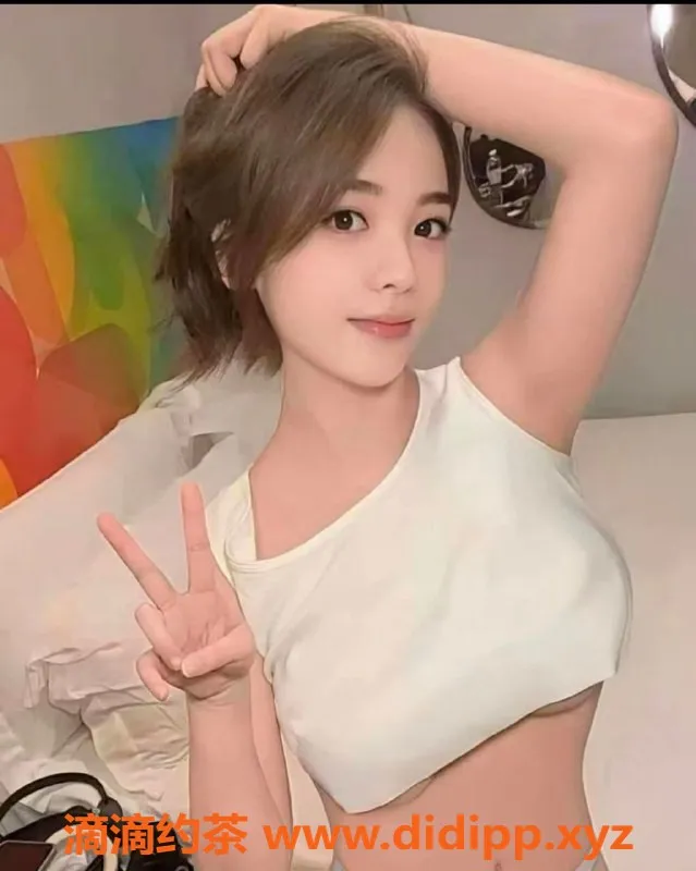 广州楼凤-天河女孩月月，162cm 36E，23岁新手