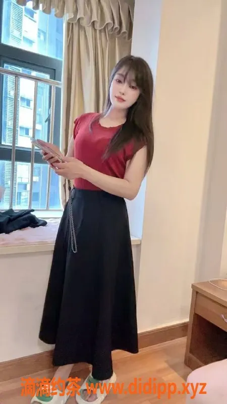 广州楼凤-佛山乖巧女乔伊，160cm，供你享受的绝佳体验