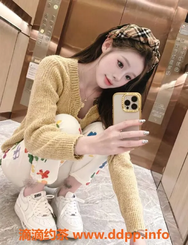 杭州楼凤-上城区嫩妹苹果，800元陪浴服务