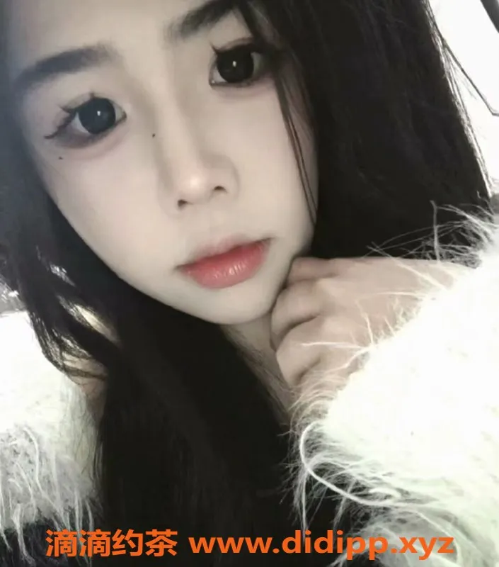 武汉楼凤-欣怡，温柔可人，专属服务体验