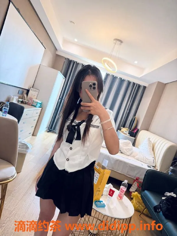 台州楼凤-台州椒江🌹timi. 19岁，158cm，45kg，靠谱品茶服务