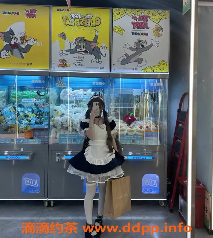 台州楼凤-台州路桥19岁米粒，身高165，胸围C+