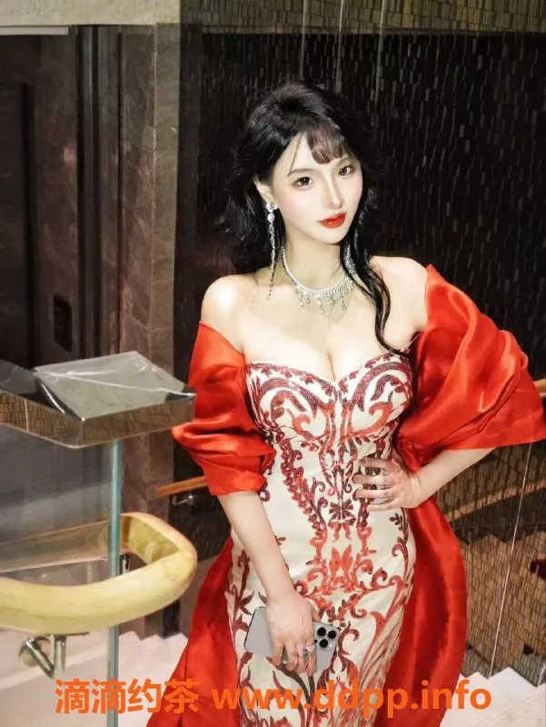 成都楼凤-成华区妮蔻，优雅御姐，服务多样