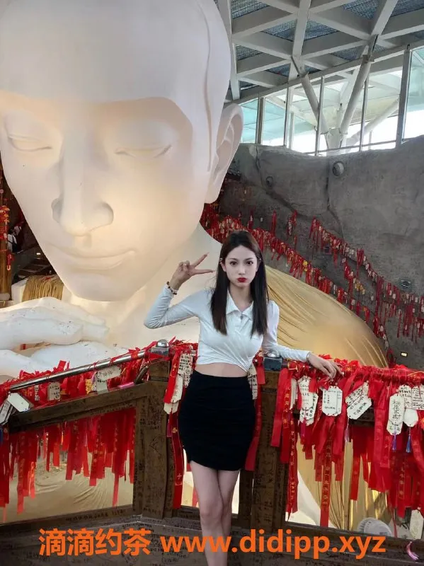 上海楼凤资源信息,浦东区露露，40分钟仅1100元，PP服务