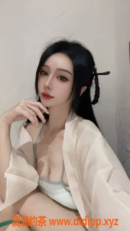 北京楼凤-丰台茶茶，24岁168cm，茶费8