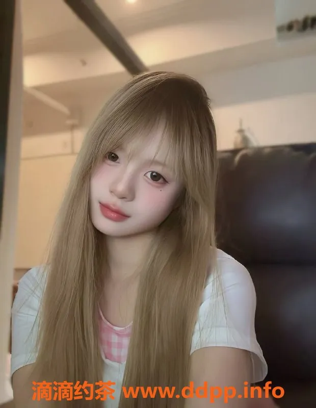 杭州楼凤-上城区冰冰，800元嫩妹陪浴服务等你来试