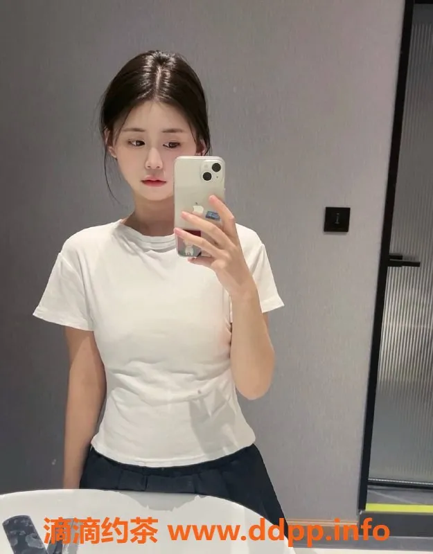 东莞楼凤资源信息,常平小萝莉，服务超值只需600