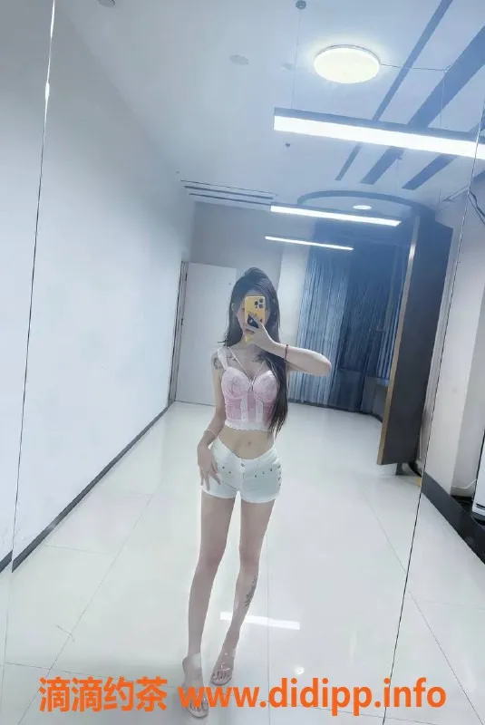 嘉兴楼凤-湖州南浔区晓许，167高94重，全套服务等你来体验！