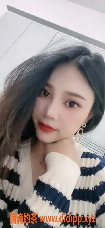 广州楼凤资源信息,白云嫩妹依依，水费700/1300，尽享服务！