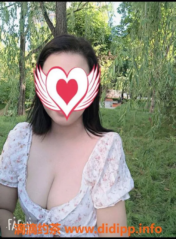 北京楼凤-朝阳大悦城小胖妞，温柔善解人意，服务超赞