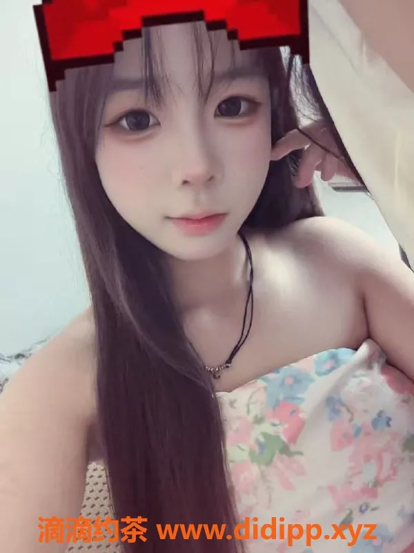 南昌楼凤资源信息,西湖嫩妹小榕，18岁165cm丝袜诱惑来袭！