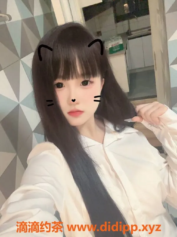 南京楼凤-秦淮区九九，157高19岁，服务优质仅需700p