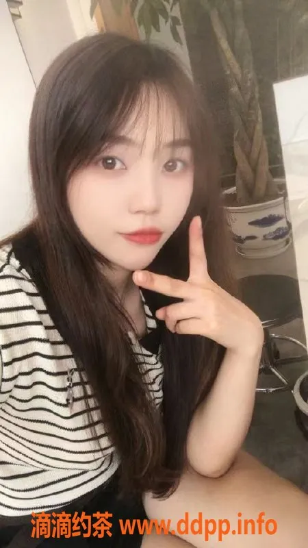 东莞楼凤-郑州优质小姐，身高168，五官精致，服务周到