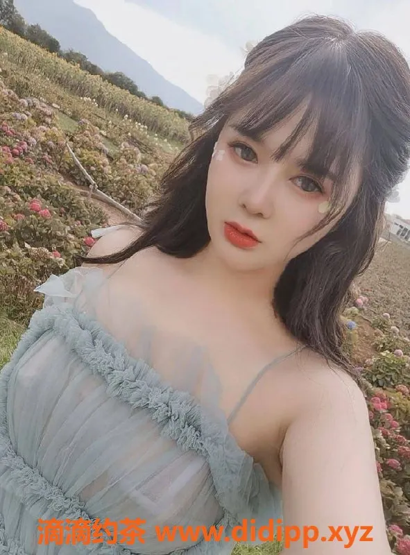 北京楼凤-冉冉，23岁南方美女，164cm 50kg 36D，丰台成寿寺