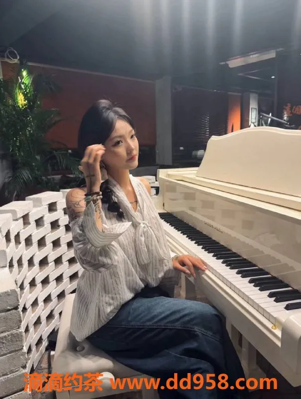 成都楼凤-成华区小优，19岁排骨妹，热情服务推荐