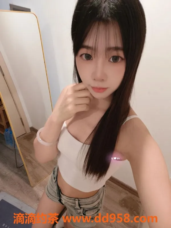 东莞楼凤-东城婵婵，160cm 22岁 只需700元体验服务