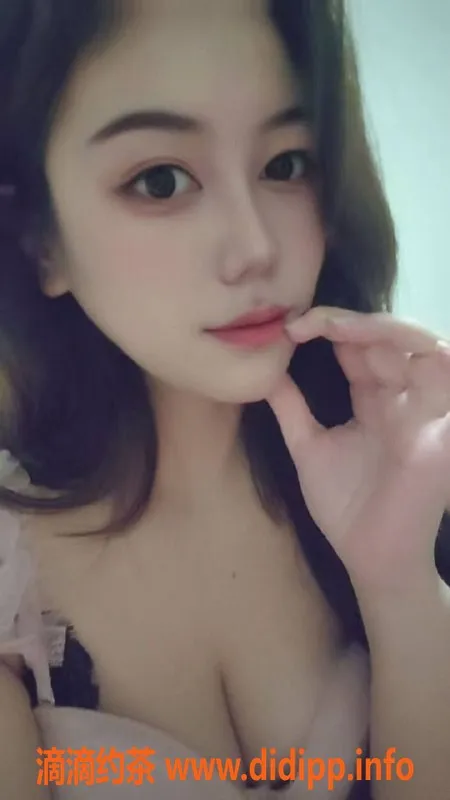 赣州楼凤-秋秋 章贡区27岁 160cm 49kg 小胸诱惑服务